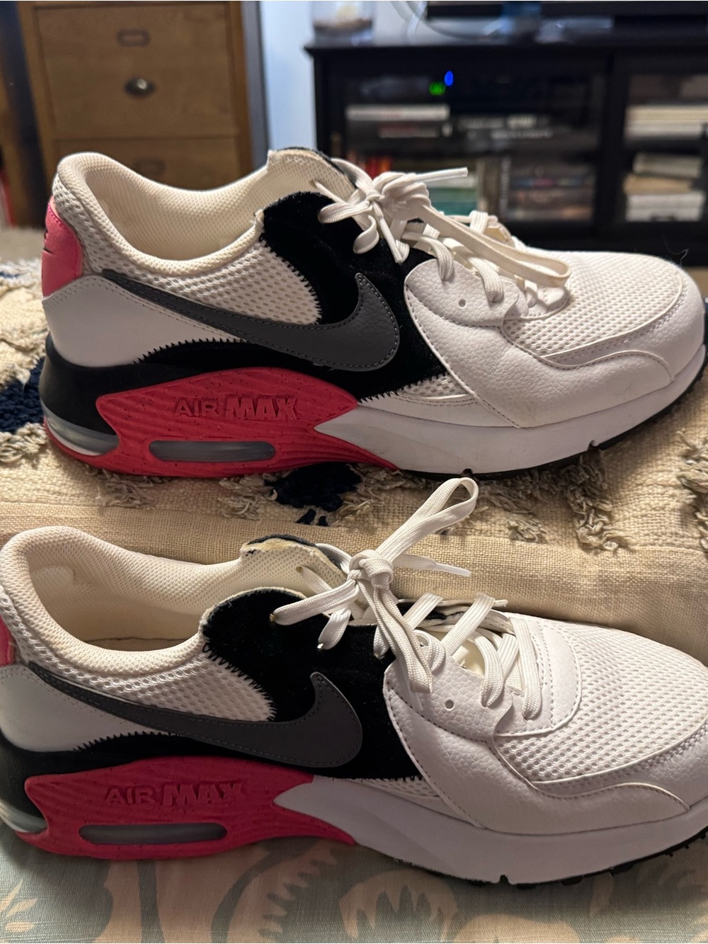 Nike Air Max White Black Pink Sneakers Women’s Size 11